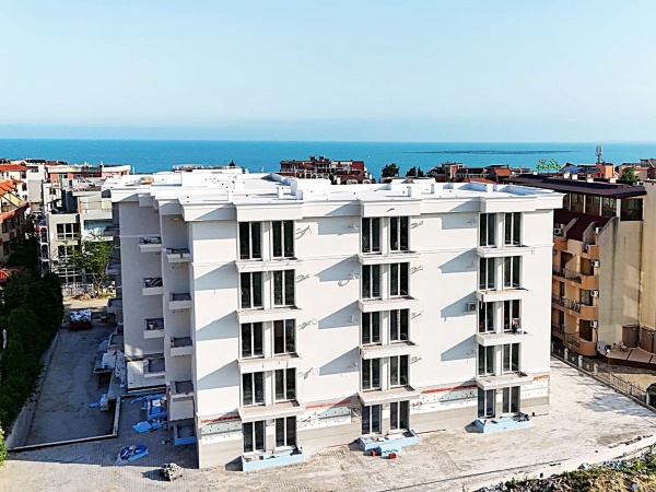 Apartamente noi in Nessebar