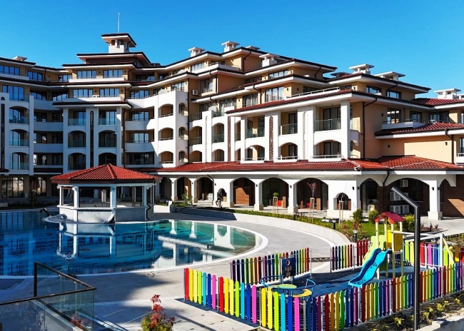 Apartamente exclusive de vanzare pe coasta marii din Bulgaria - Aheloy